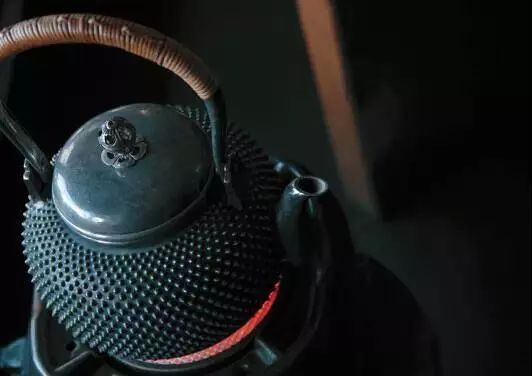 估计没什么比茶“更爱美”了，就连茶器也这么讲究