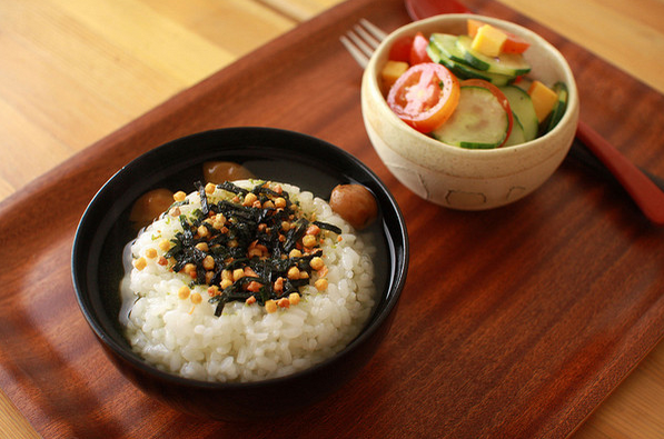素食丨茶也能泡饭？还是传统养生美食