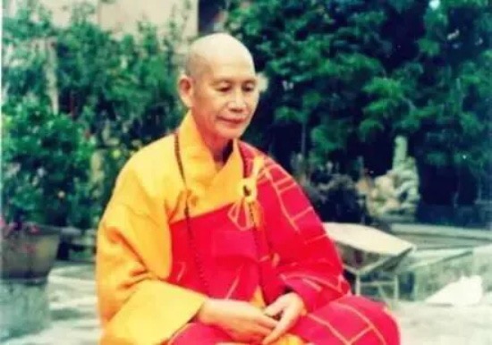 佛源老和尚：戒律是律自己的，别用它量旁人