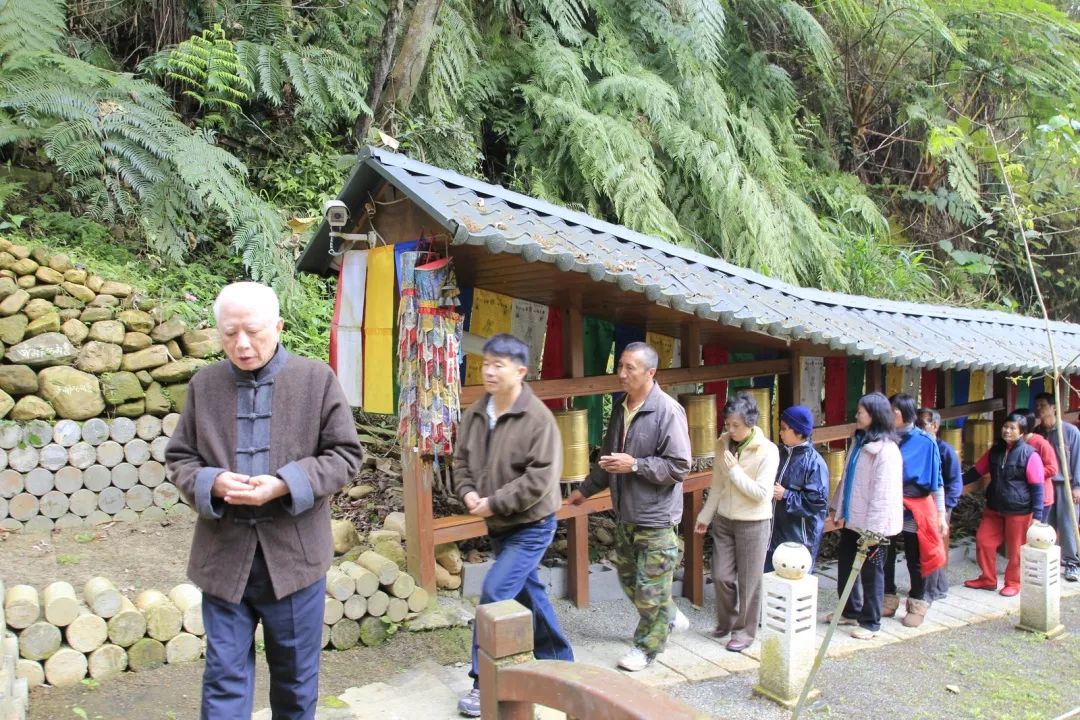 专访郑振煌教授：听他讲翻译《西藏生死书》背后的故事
