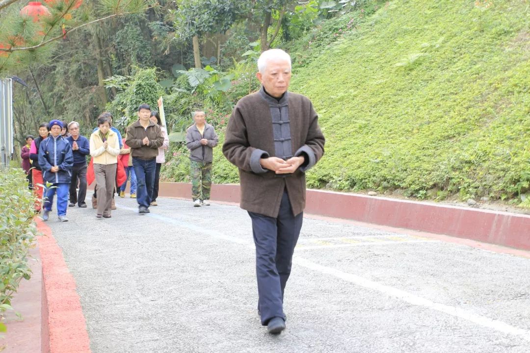 专访郑振煌教授：听他讲翻译《西藏生死书》背后的故事