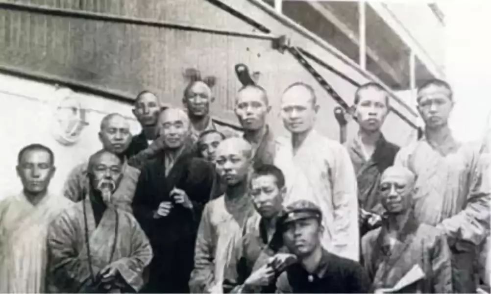 戒律是根本！以身垂范的圆拙老和尚如何扎根律学、以戒育僧？