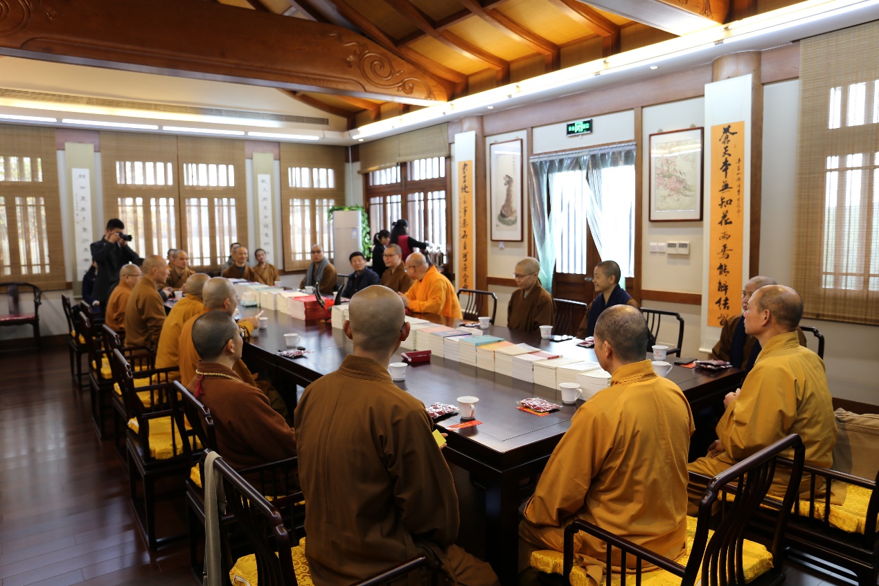 温州市佛教协会会长智明大和尚一行参访南京牛首山佛顶寺