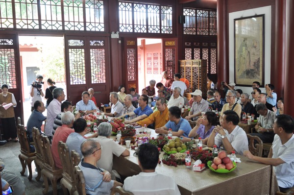 喜迎新中国成立七十周年 福州西禅寺举行己亥啖荔诗会