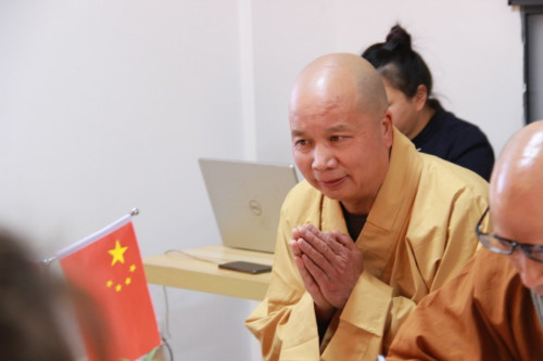 昆明佛学研究会暨昆明千佛堂“心中有话对党说”座谈会侧记