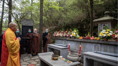慎终追远 | 苏州寒山寺举行清明追思祭祖活动