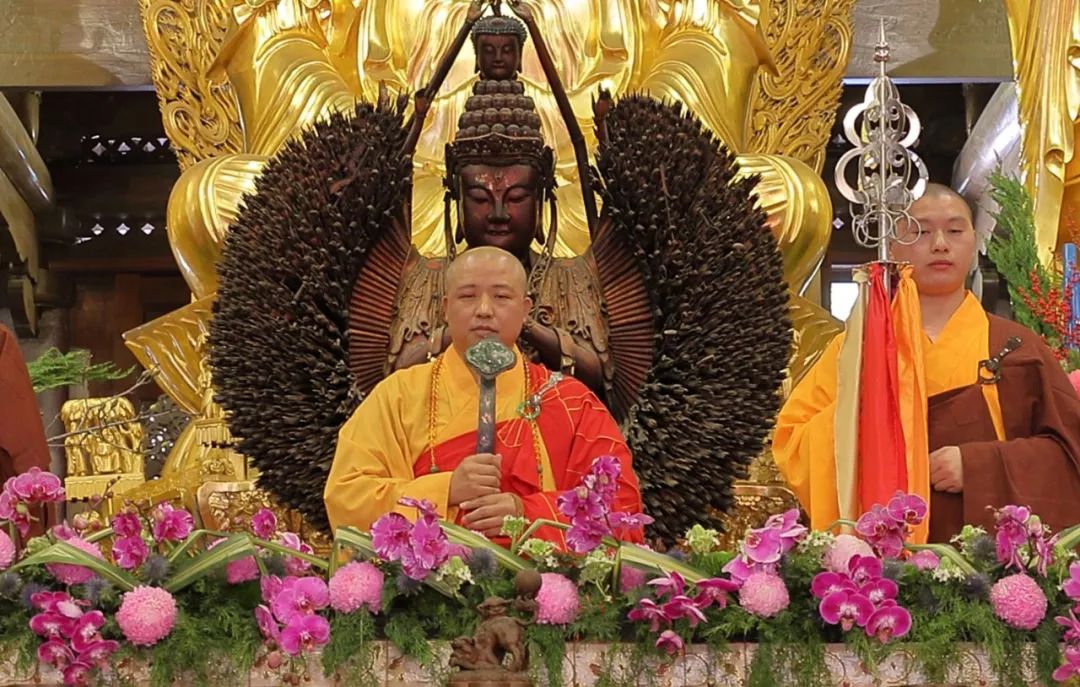南普陀寺无遮水陆法会设上堂大斋供众