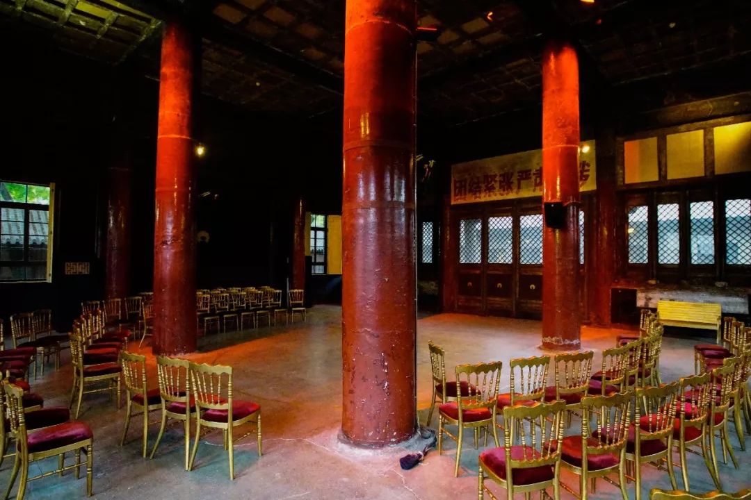老外花5年在故宫边修复了一座寺庙，不收门票，免费开放