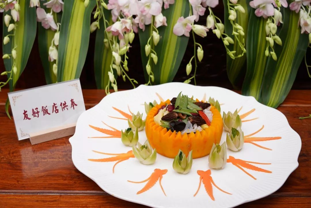 今天十五家饭店、十大寺院齐聚香积寺干了件“天大”的事儿！