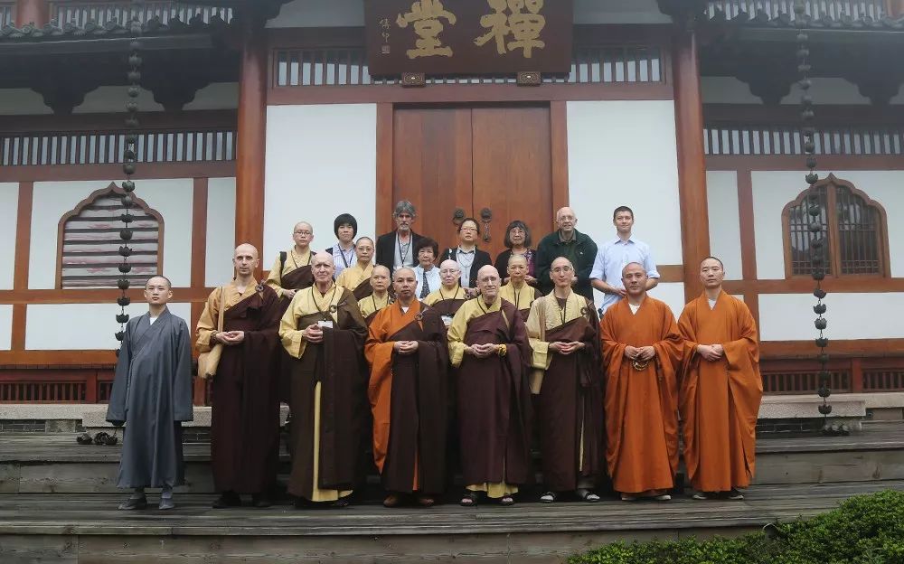 美国旧金山万佛城法界佛教总会主席恒实法师一行至我寺参访