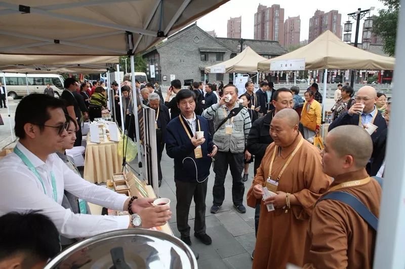 鸡鸣动态│第二届江苏佛教论坛在盐城圆满举行