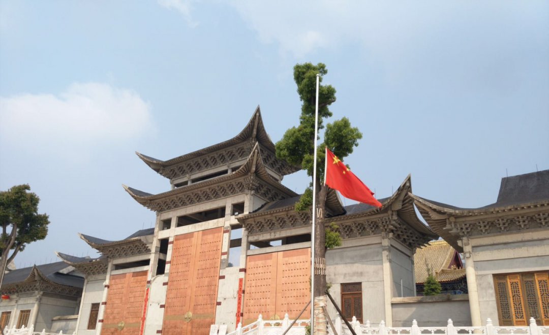 缅怀英烈,悼念同胞 | 湖北省佛教界举行哀悼活动