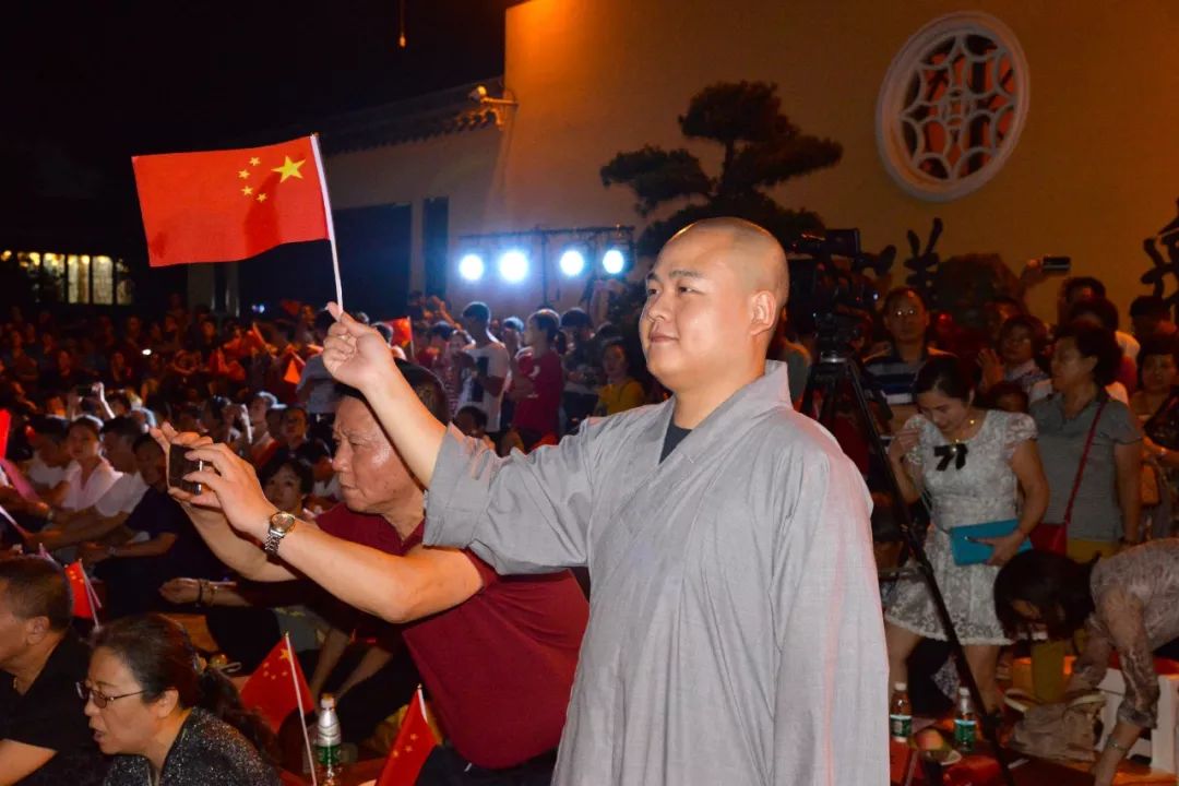 无锡市开原寺『庆祝新中国成立70周年 中秋赏月感恩晚会』圆满!