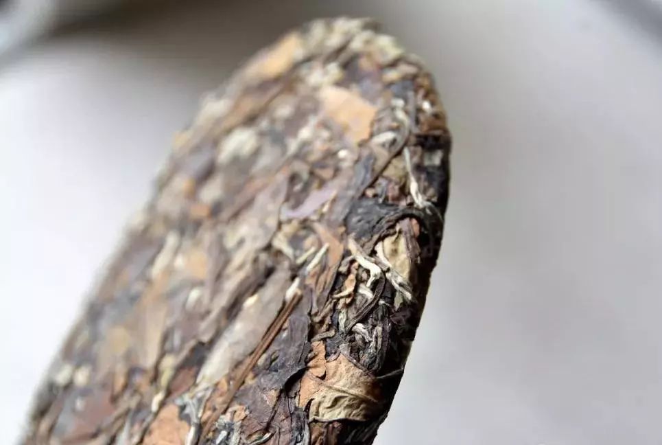 拷问白茶:get 这几招,能解决90%与白茶有关的问题!