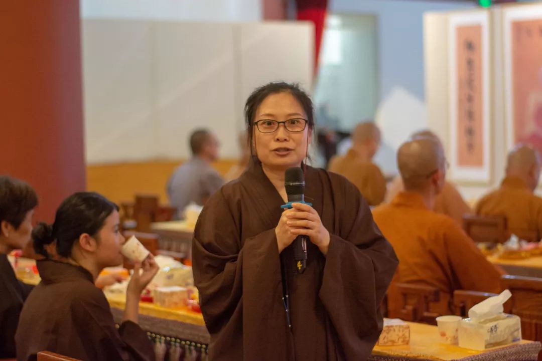 【華嚴善報】中秋佳節，本寺舉行拜月祈福法會暨普茶晚會