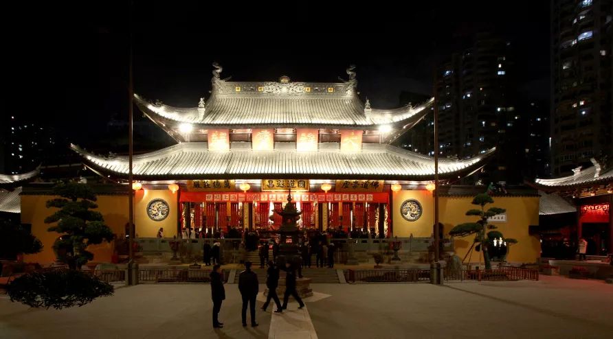 玉佛禅寺举行“祝福上海—2020上海市社会各界迎新年慈善晚会”