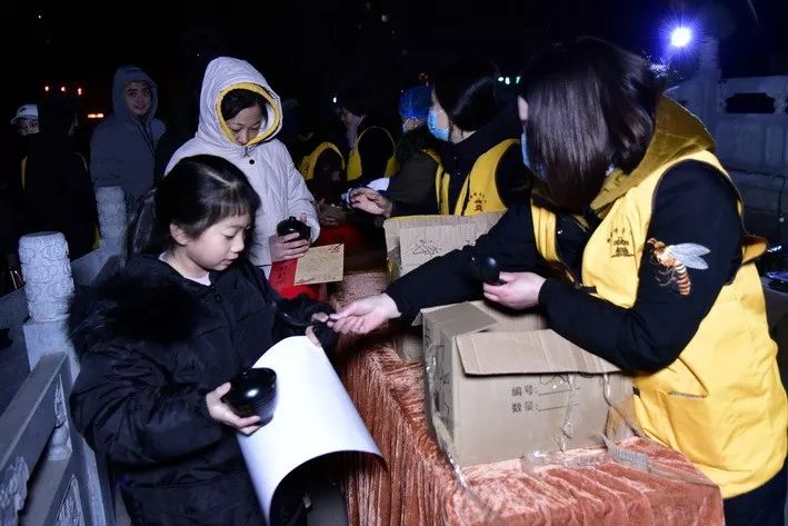 【會賢樓】柏林禅寺隆重举行释迦牟尼佛成道日纪念法会及腊八送粥增福活动