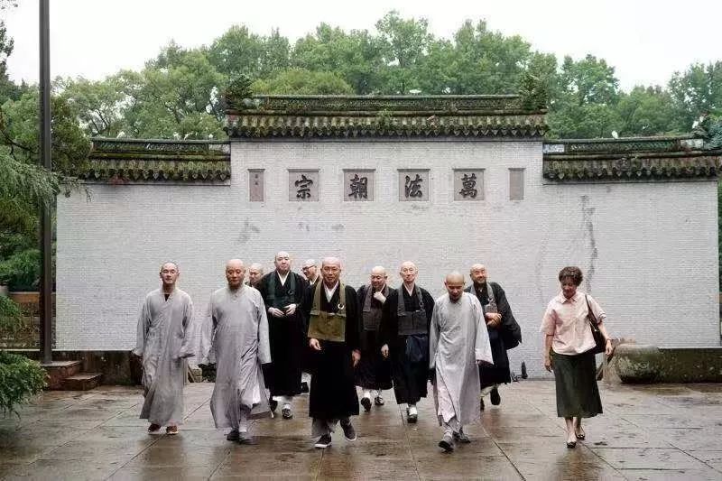 台风侵袭下屹立的天童禅寺 居然有这么多有趣的历史