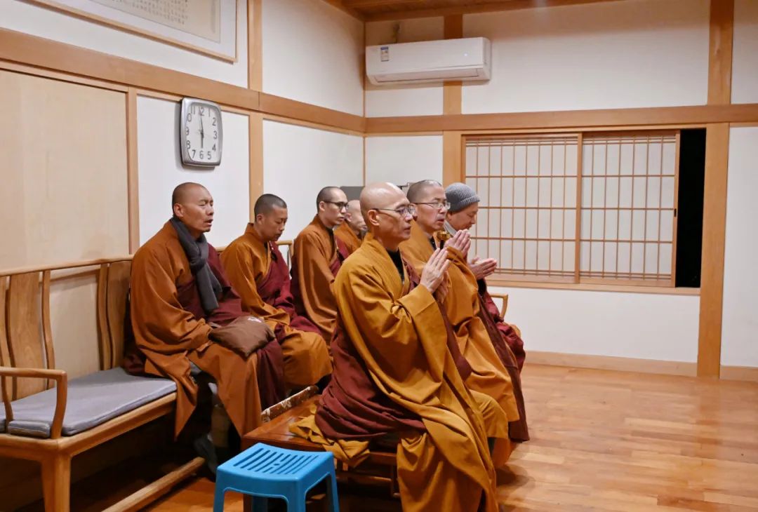 悼念追思｜传印长老入龛仪式在江西东林寺庄严举行