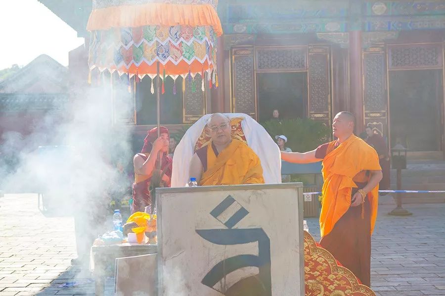 承德普宁寺喜迎祖国盛世华诞70周年
