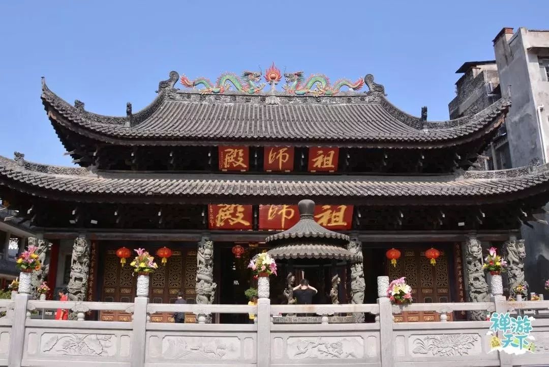 恭迎达摩祖师诞辰:西来禅韵——华林禅寺重光三十周年书画邀请展圆满举行