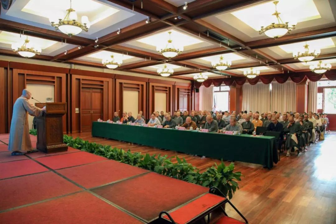 喜迎70华诞 | 第十二届杭州佛教讲经交流会在灵隐寺举行