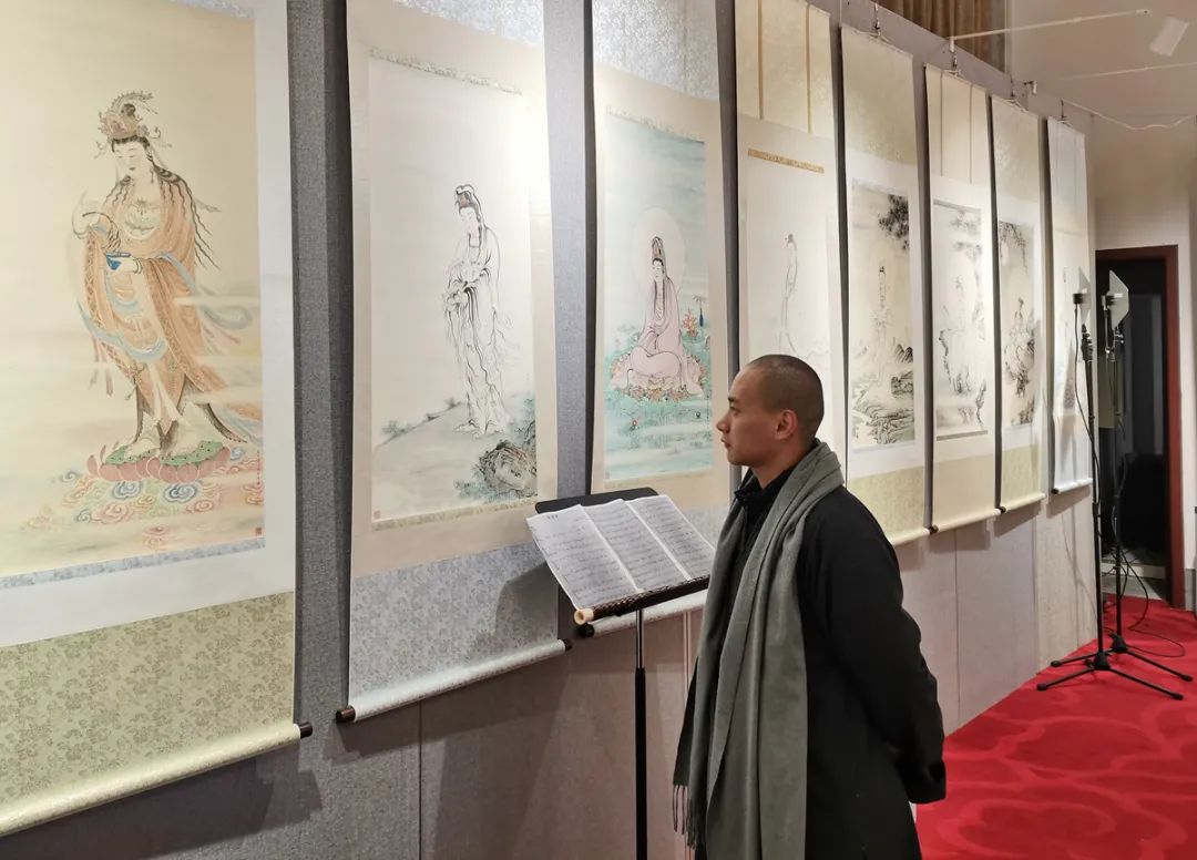 得到院长肯定！展出200余幅 七位艺术学僧交出满意毕业答卷