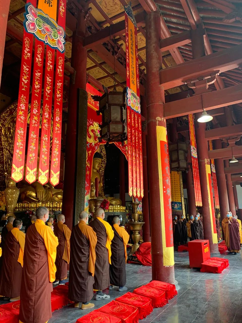 清明祭 | 全国哀悼日 各地寺院响应国家号召下半旗志哀