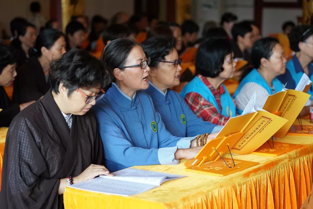 天童禅寺举行“利乐有情，大爱无疆”庆祝中华人民共和国成立70周年暨感恩祈福法会