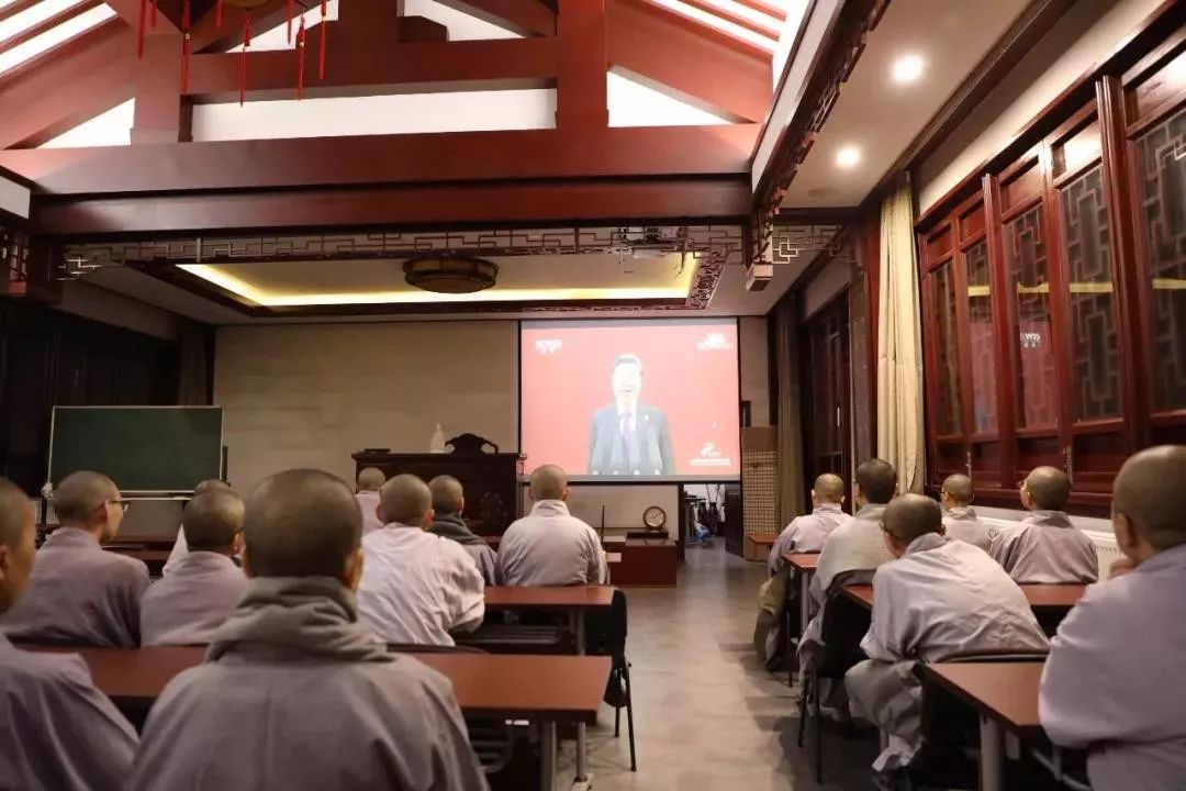 听说习主席到武汉来了，百岁比丘尼慈学老法师说了啥？