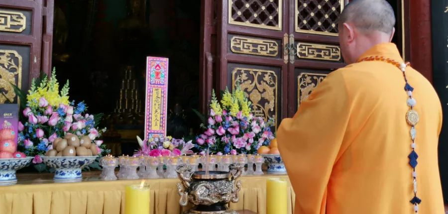 清明祭 | 全国哀悼日 各地寺院响应国家号召下半旗志哀