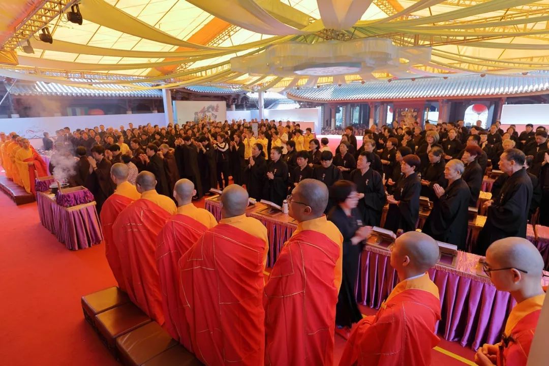 南普陀寺无遮水陆法会设上堂大斋供众