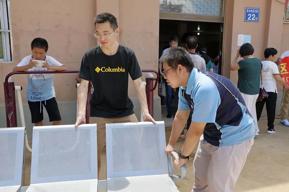 “不忘初心，牢记使命”助力革命老区两天三地的扶贫义诊顺利开展