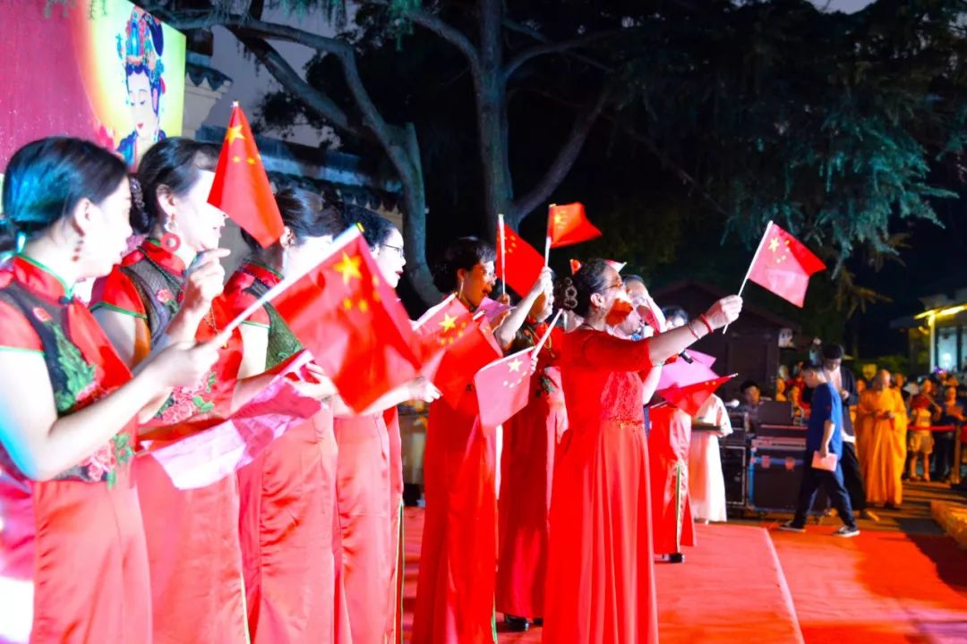 无锡市开原寺『庆祝新中国成立70周年 中秋赏月感恩晚会』圆满!