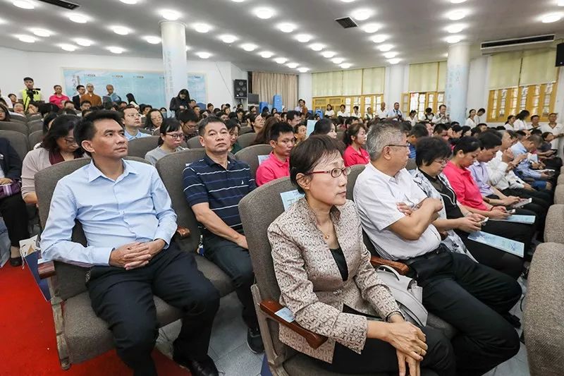 “身心同治、全面健康”第二届医学与人文南普陀论坛开幕