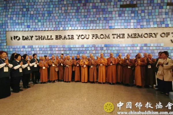 点亮心灯 祈愿和平 ——第二届中美加佛教论坛在美国纽约联合国总部举行