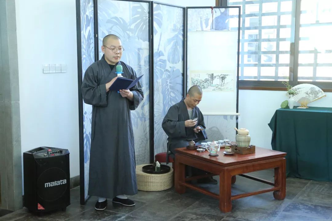杭州佛学院举办2019夏安居扇画展