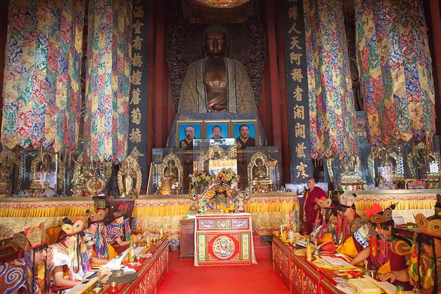 承德普宁寺喜迎祖国盛世华诞70周年