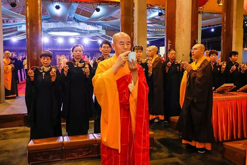 无遮聚善缘 普度利群生 水陆法会正式启坛