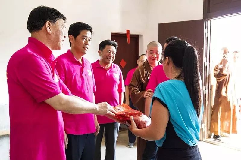 践行使命服务老区——南普陀寺慈善会“红色义诊”三明建宁站启动