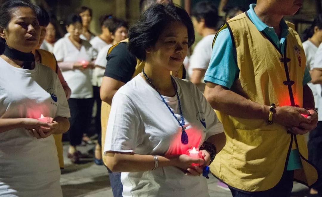 传灯祈福法会隆重举行——南普陀寺第十一届义工培训大会圆满落幕