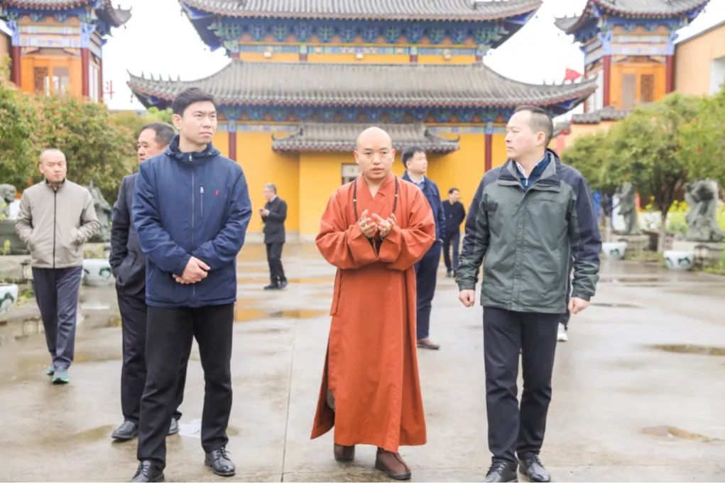 湖北荆门、黄石两市民宗系统领导莅临目莲寺调研