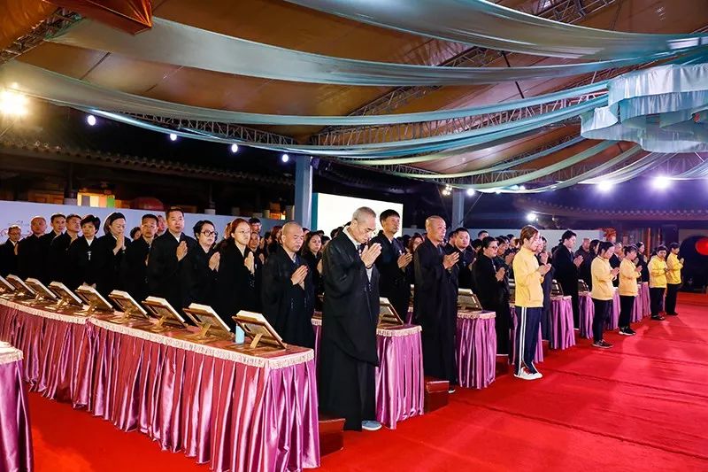 无遮聚善缘 普度利群生 水陆法会正式启坛