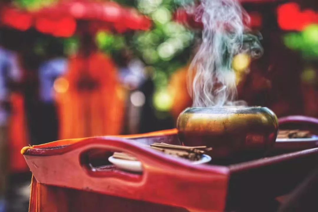 重庆华岩寺方丈道坚大和尚出关集锦