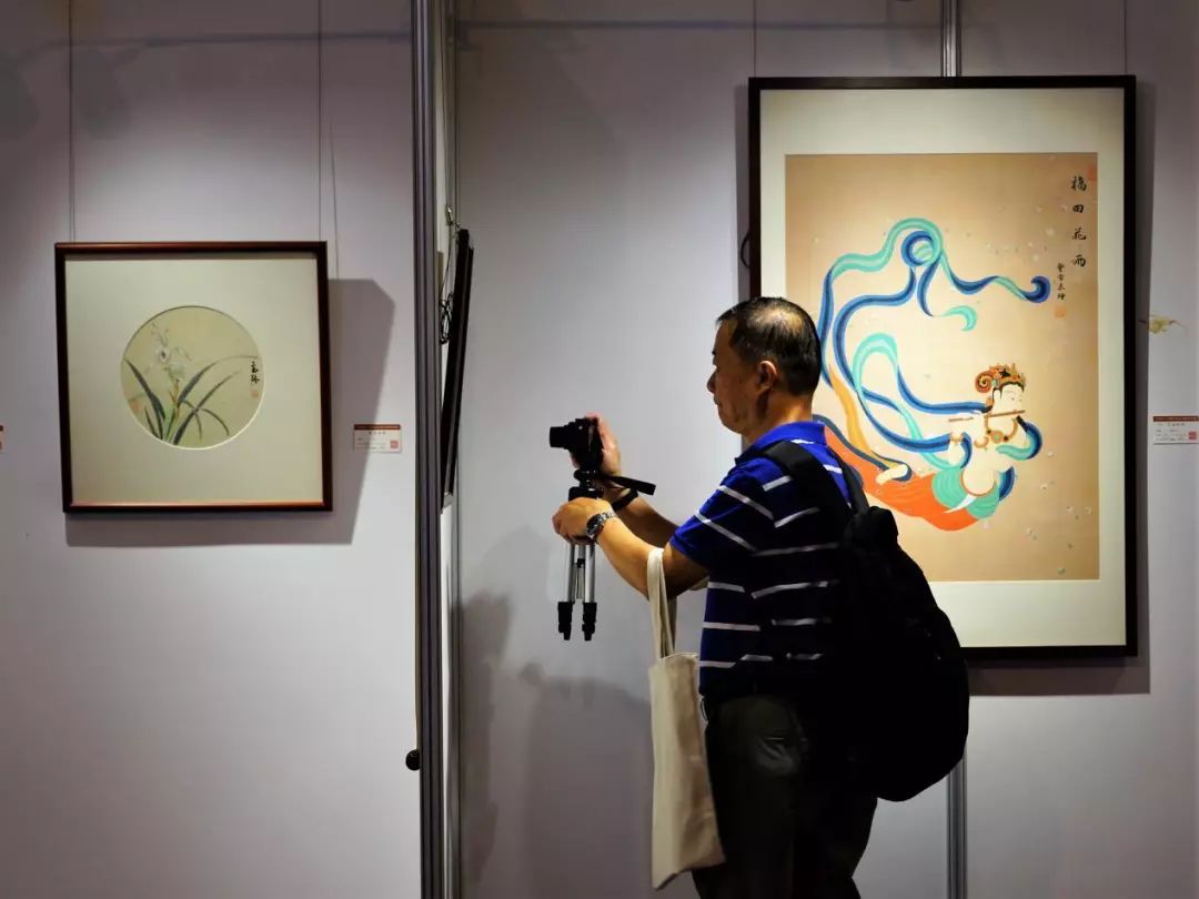 新闻 | “庆祝祖国70周年华诞——暨千江印月·第四届云林公益书画联展”在杭州灵隐寺展出