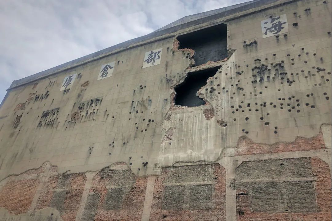 上海玉佛禅寺举行“勿忘国耻、振兴中华”学习报告会及参观上海四行仓库抗战纪念馆活动