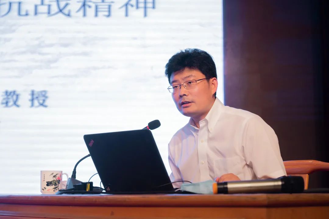 上海玉佛禅寺举行“勿忘国耻、振兴中华”学习报告会及参观上海四行仓库抗战纪念馆活动