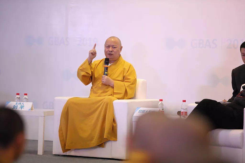 东西智慧与人文化成——印顺大和尚出席第六届诺贝尔奖获得者医学峰会人文与科学论坛