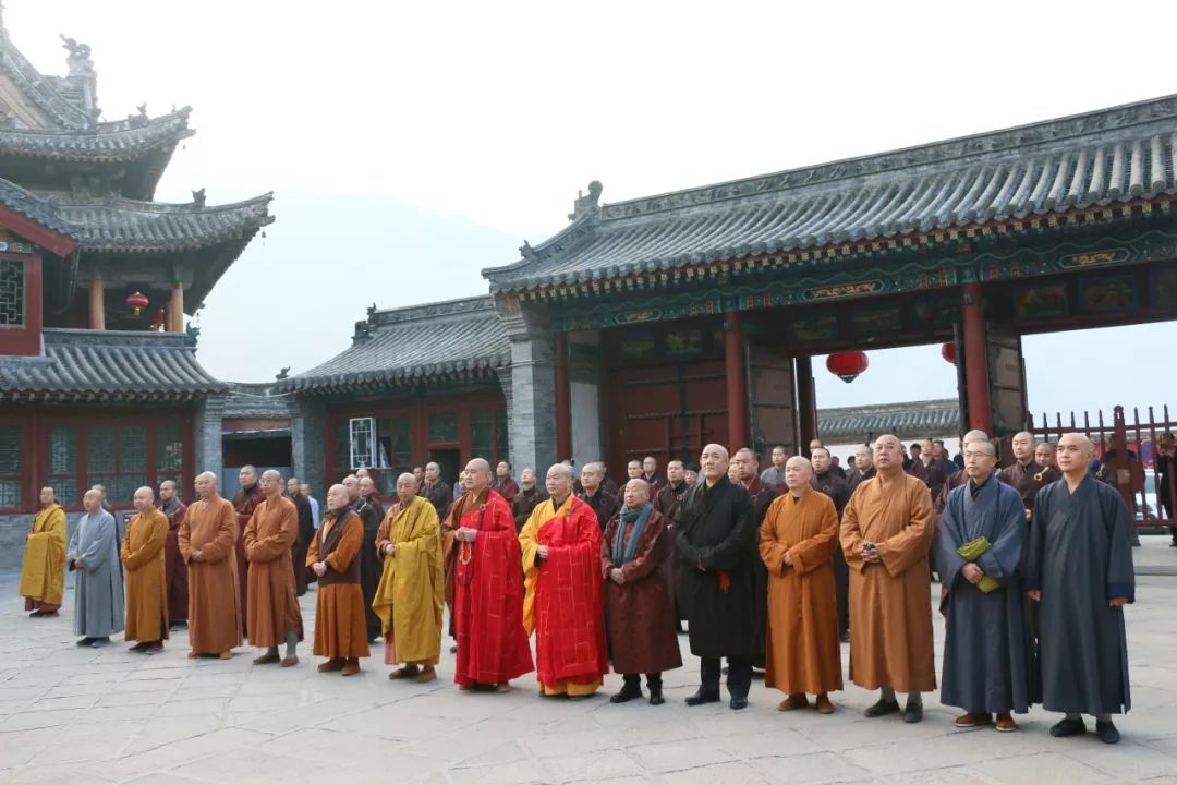 盛世中国 喜迎华诞 | 五台山全山僧众喜迎祖国七十周年华诞