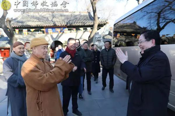 中央统战部副部长、国家宗教事务局局长王作安到中国佛教协会走访慰问